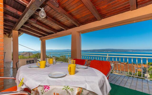 Apartments in Dramalj 41601