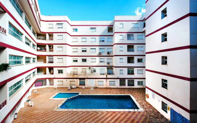 Apartment Cesar Canovas Girada 3