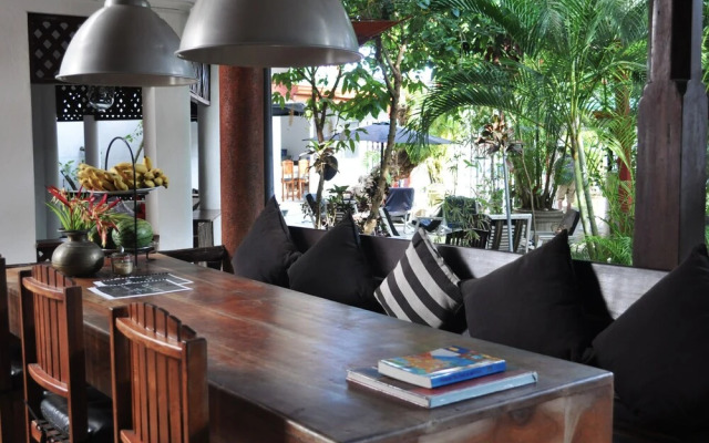 Sunil Garden Guesthouse Coffee and More