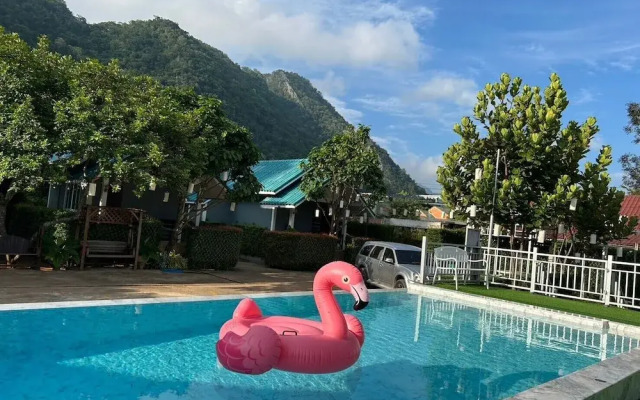 Suksaby khaoyai