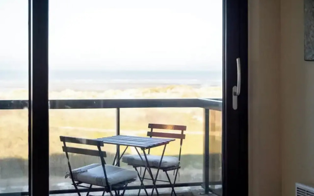 Peaceful Apartment Near the Beach