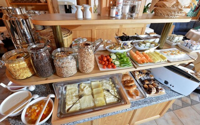 Hotel Theresia Garni
