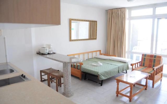 Apartamentos Roque Nublo