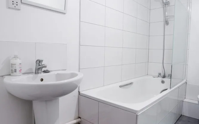 Short Stay Bristol - Warden Apartment