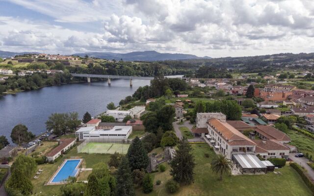 Parador De Tui