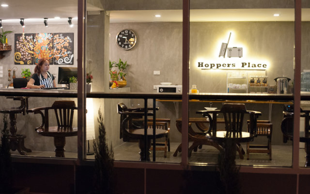 Hoppers Place Donmuang Room