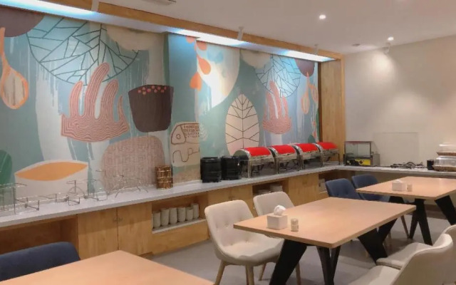 Ibis Qingdao Huangdao