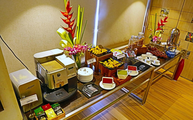 Oriental Residency Hotel