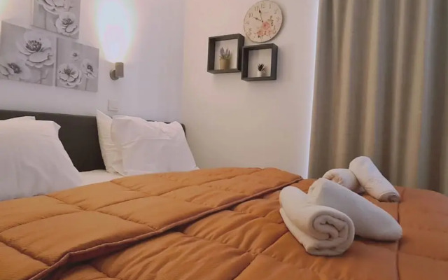 100 AN - Napa Living 23