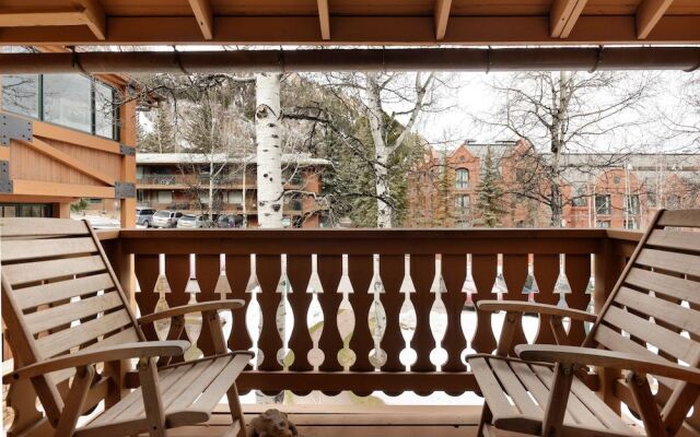 Alpenblick by Frias Properties