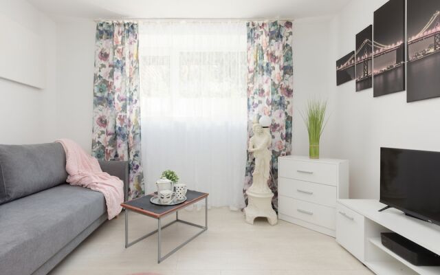 Underground Studio Saska by Renters