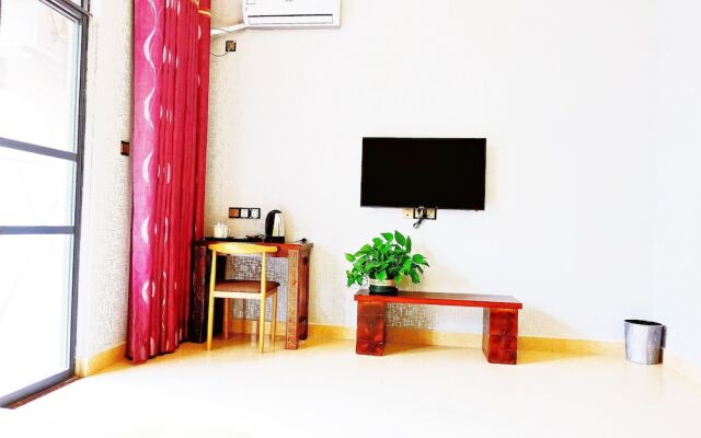 Sanya Jinji Liyuan Guesthouse