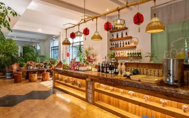 Mile Shanshui Manor Hot Spring Hotel – Meal – Mile