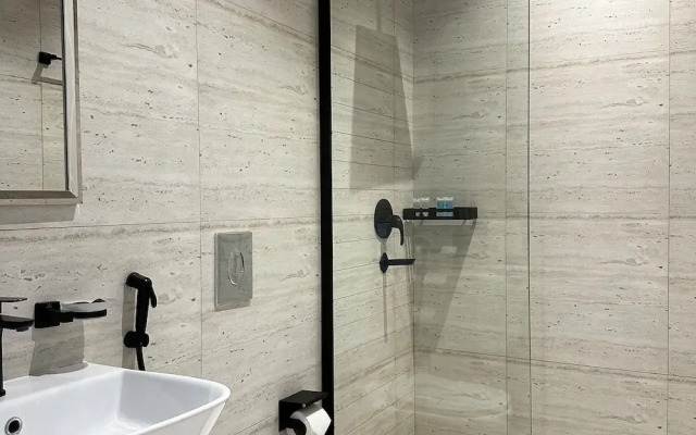 Kease Yasmin E-10 Royal Touch XZ10