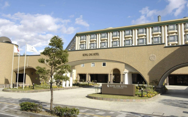 Royal Oak Hotel Spa & Gardens