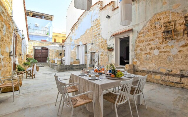 Stunning Apartment in Trappeto With 2 Bedrooms and Wifi