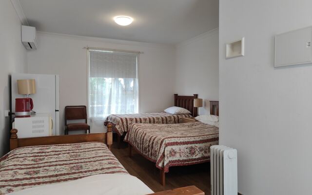 Colonial Lodge Motel Geelong