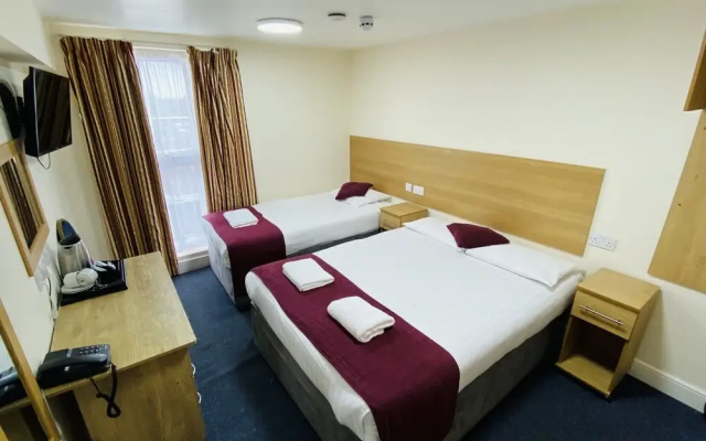 PremierLux Serviced Apartments