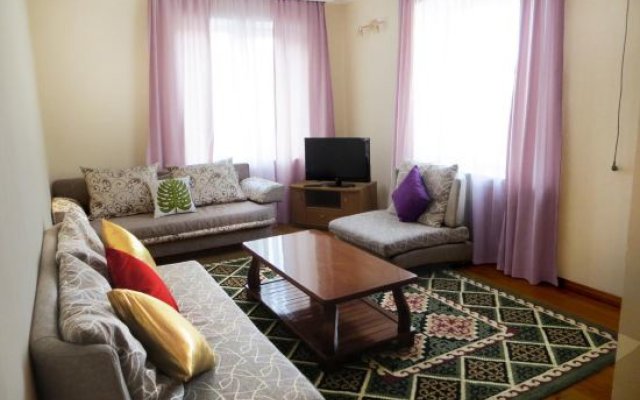 Bishkek Maximus Apartament 2