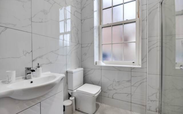 Lovely 1-bed Apartment in Wigan