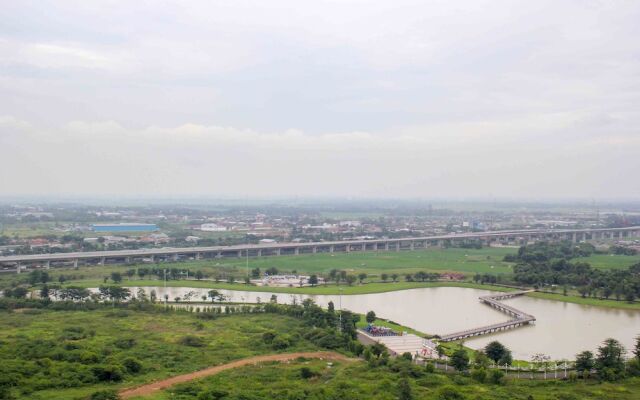 Comfort And Serene 2Br At Meikarta Apartment