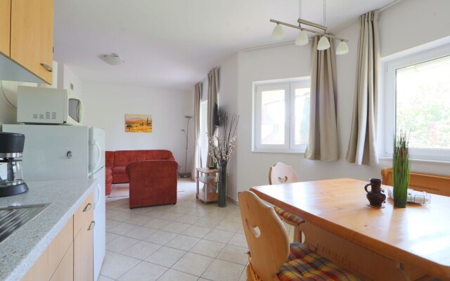Amarillo 2 Balatonm Riaf rd