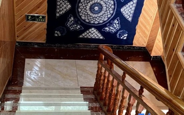 Zhaoxing Dongzhai Lv'anju Inn