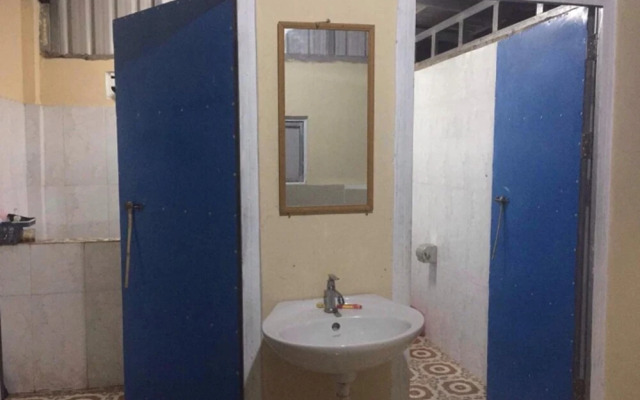 Family Batcave Homestay - Hostel