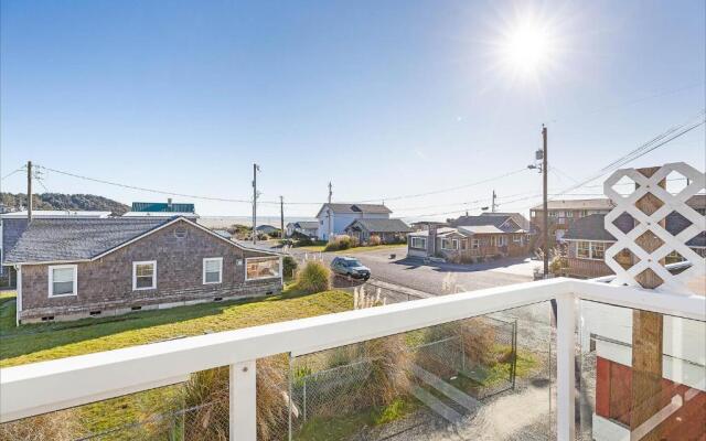 Anchor In Beach House