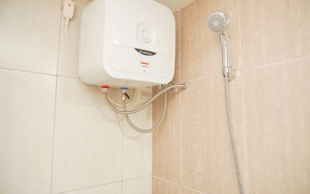 Modern And Homey 2Br At Mt Haryono Square Apartment