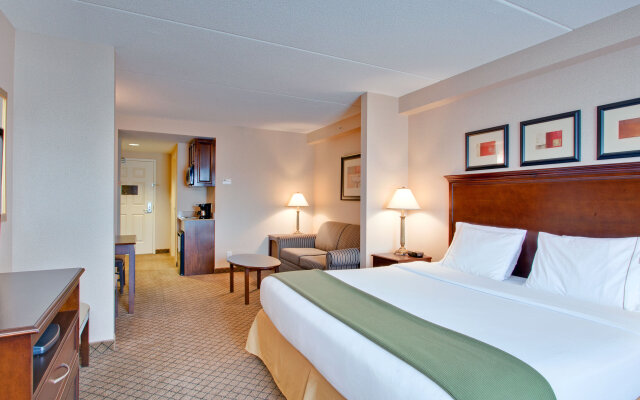 Holiday Inn Express & Suites Huntsville by IHG