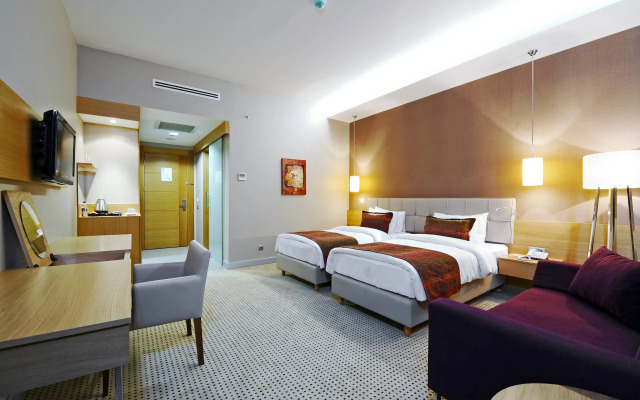Howard Johnson Tropical Garden Plaza Kunming