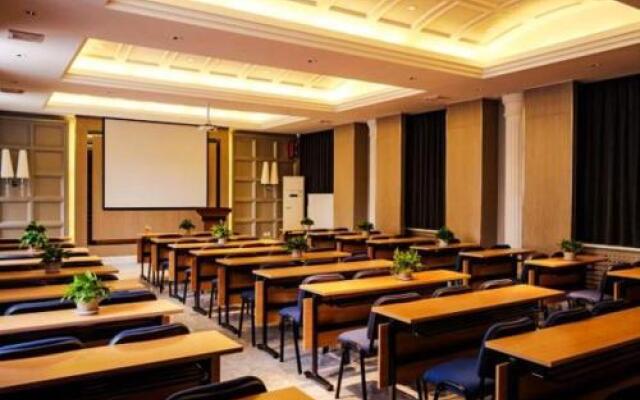 Jinjiang Inn Fuxin Yingbin Street