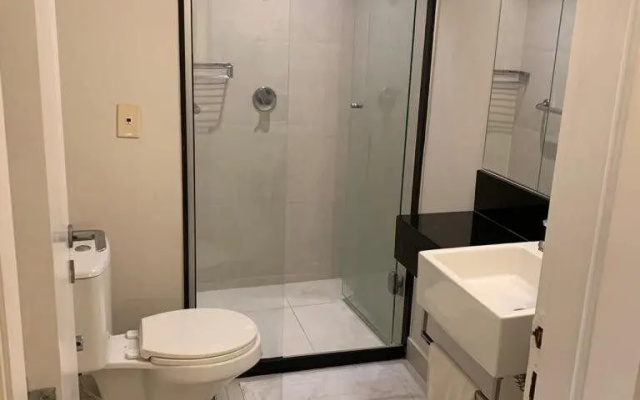 Studio pé na areia, vista, internet e ar