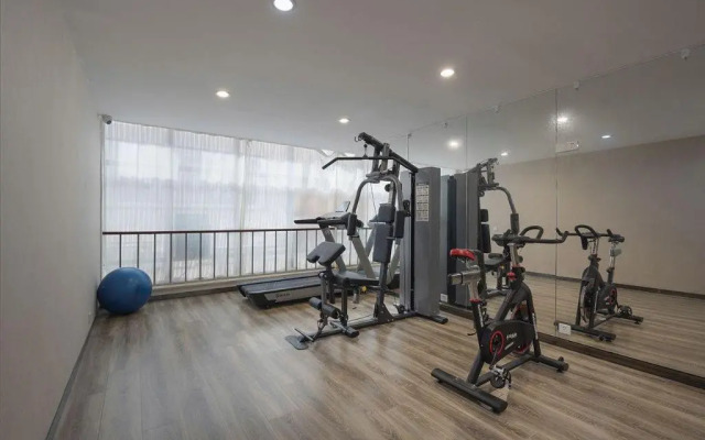 Vienna International Huizhou South Train Station