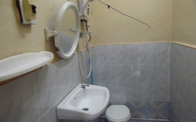 Chaleun Garden Guesthouse