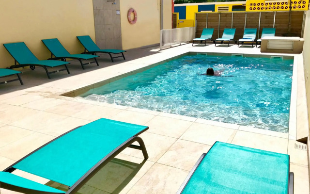 Karaibes Hotel & Residence