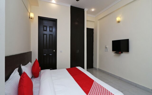 OYO Flagship DLF Mega Mall