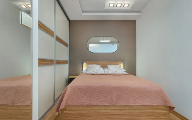 Apartment Nowy Świat Warsaw by Renters