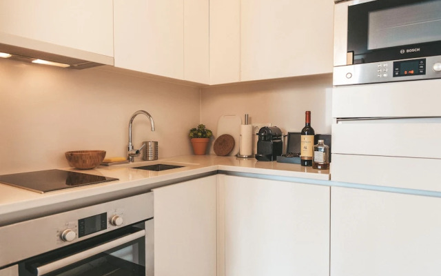 STAY&CO Lisbon Santa Apolonia