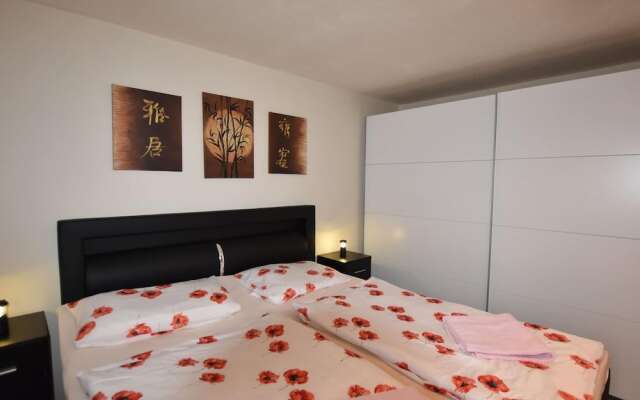 Cozy Retreat in Kropelin