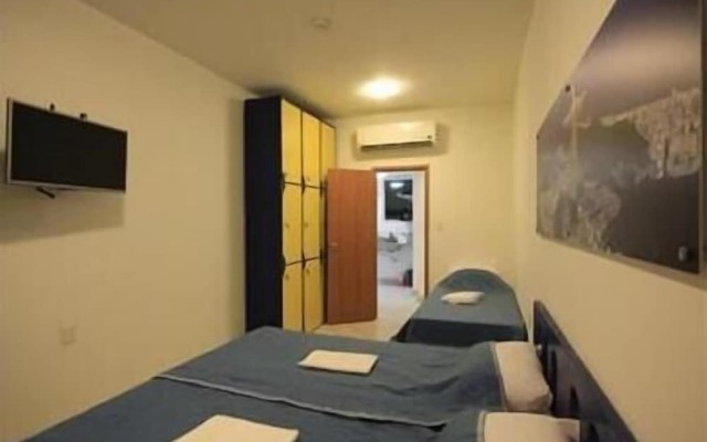 GoHouse Visconde 205