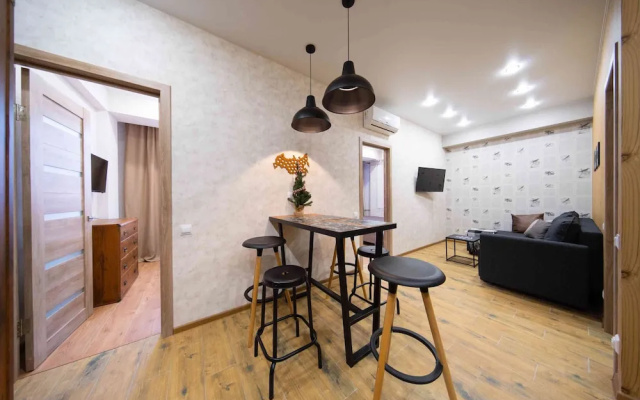 Апартаменты More на Эстонской, 37, к. 5, кв. 241