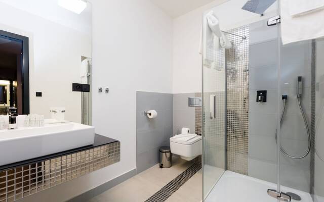 EMPIRENT Mucha Apartments