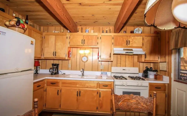 Sutherland 1055 by RedAwning