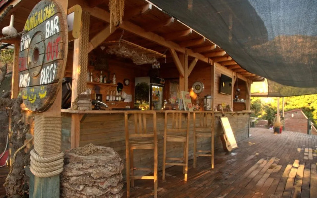 Caliente Bungalows - Adults Only