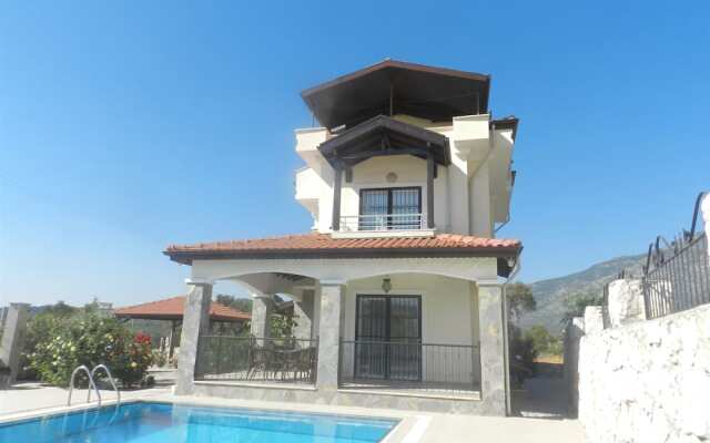 New Age Villa Cetin