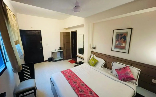 Hotel Crystal Retreat