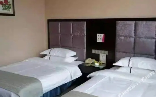 Zhongren Hotel