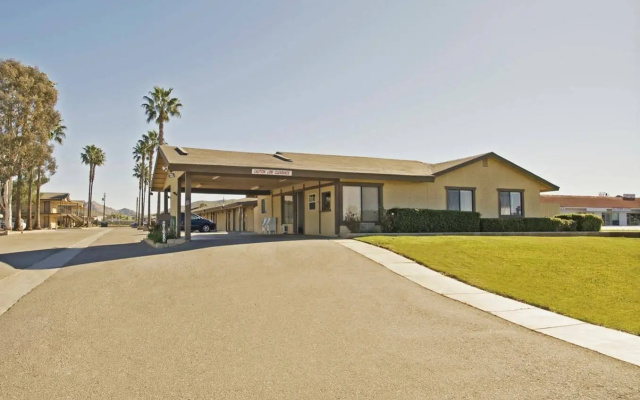 Menifee Inn